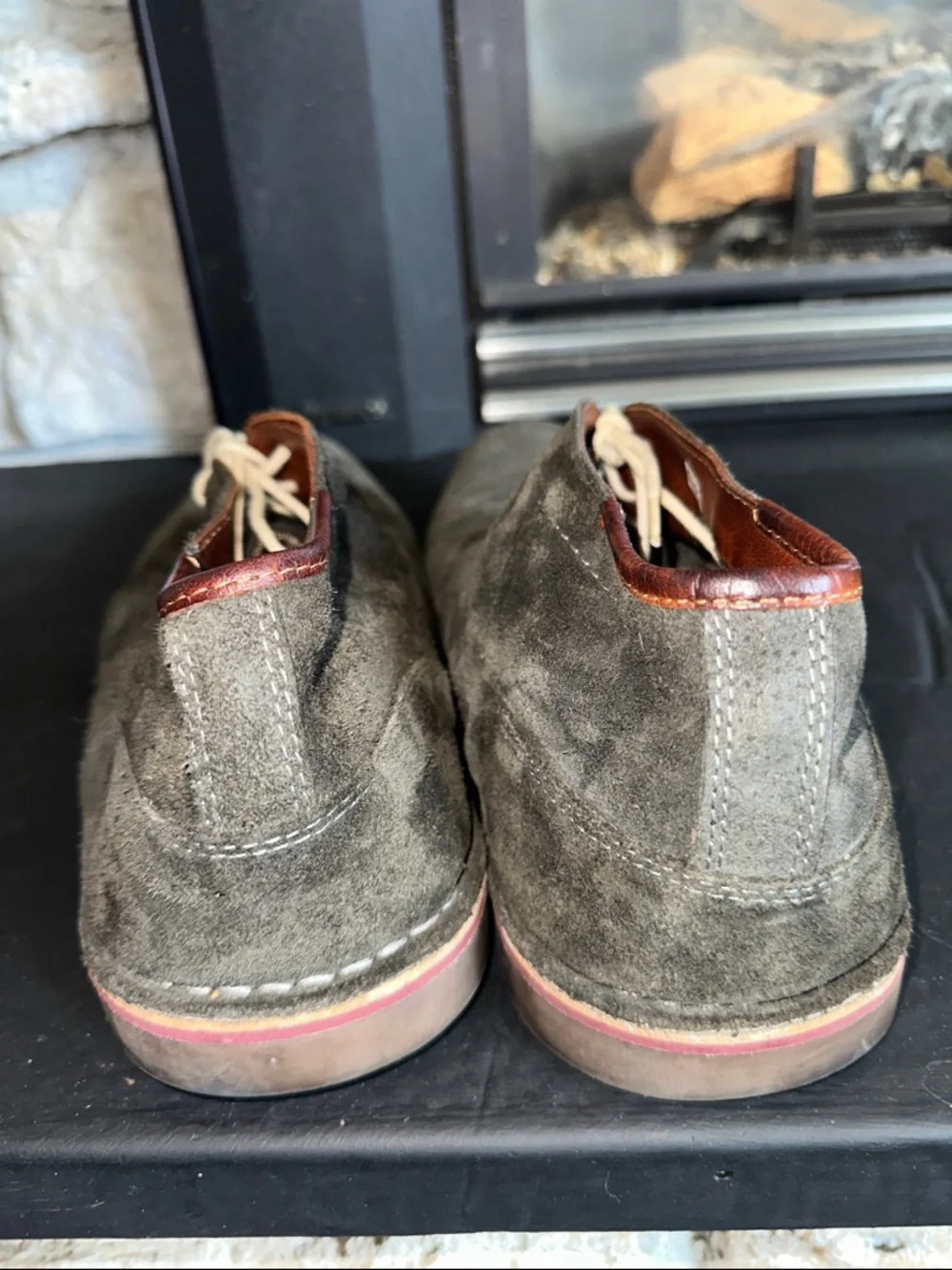 Kenneth Cole Suede Chukka Boots
